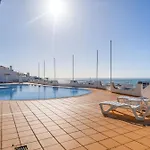 Duplex Sea View By Holidays Апартаменты *